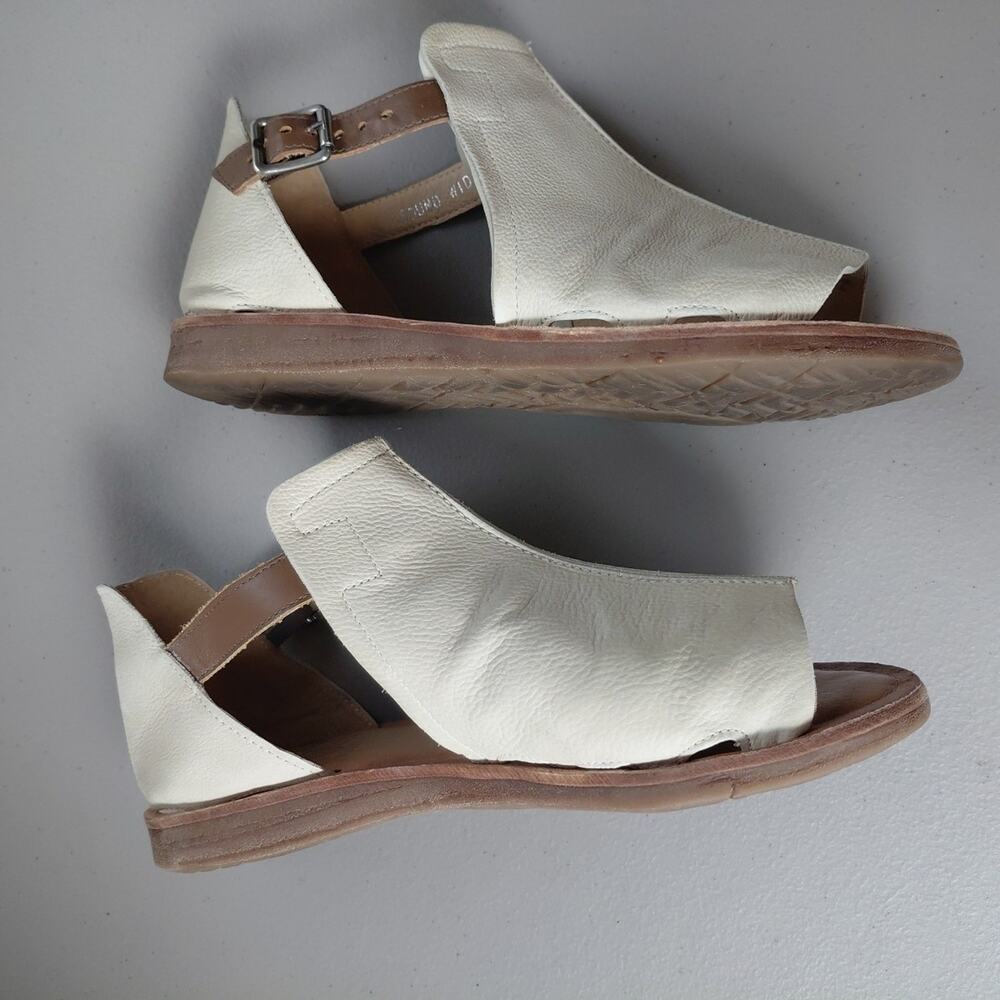 MIZ MOOZ Gladiator Sandals Shoes Sz 38 WIDE Cream Leather Open Toe FOUND Buckle - Picture 7 of 11